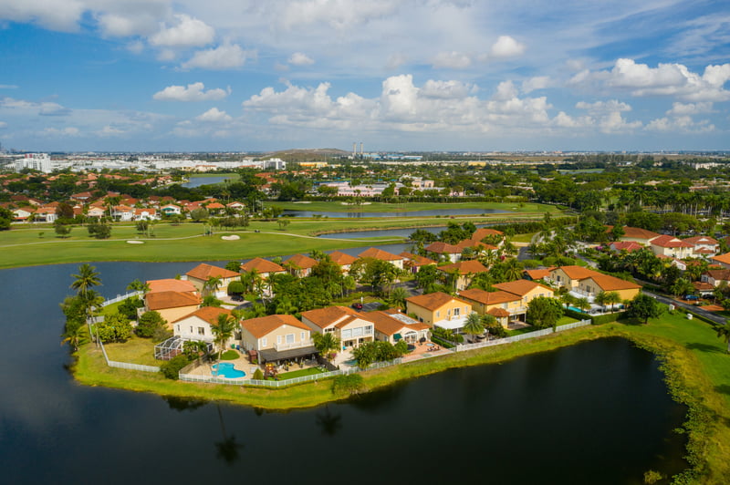 Ago-Pembroke-Pines-conozca-todas-las-ventajas-de-vivir-en-esta-ciudad-2-scaled